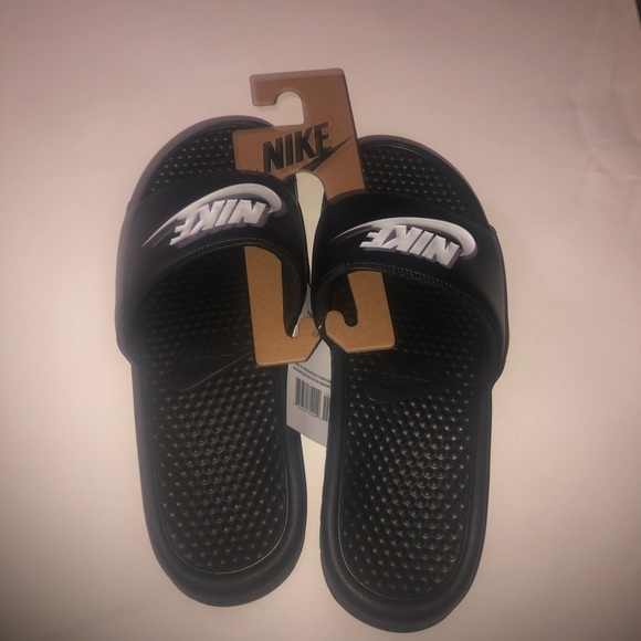 Nike banassi